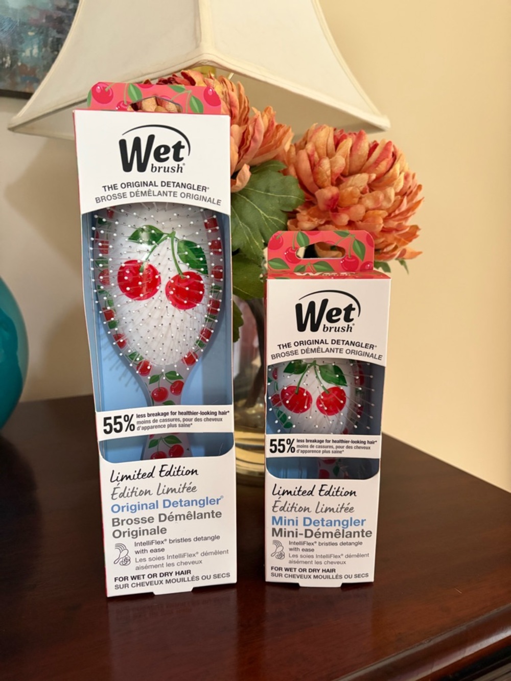 NWT Wet Brush Limited Edition Cherry 🍒 Original and and Mini Detangler bundle